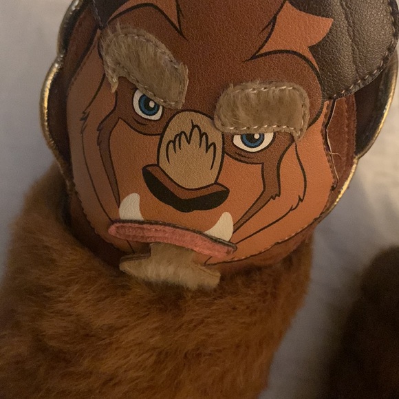 Amazingly cute beast boots.  Only worn in the house for trying on - Picture 5 of 6